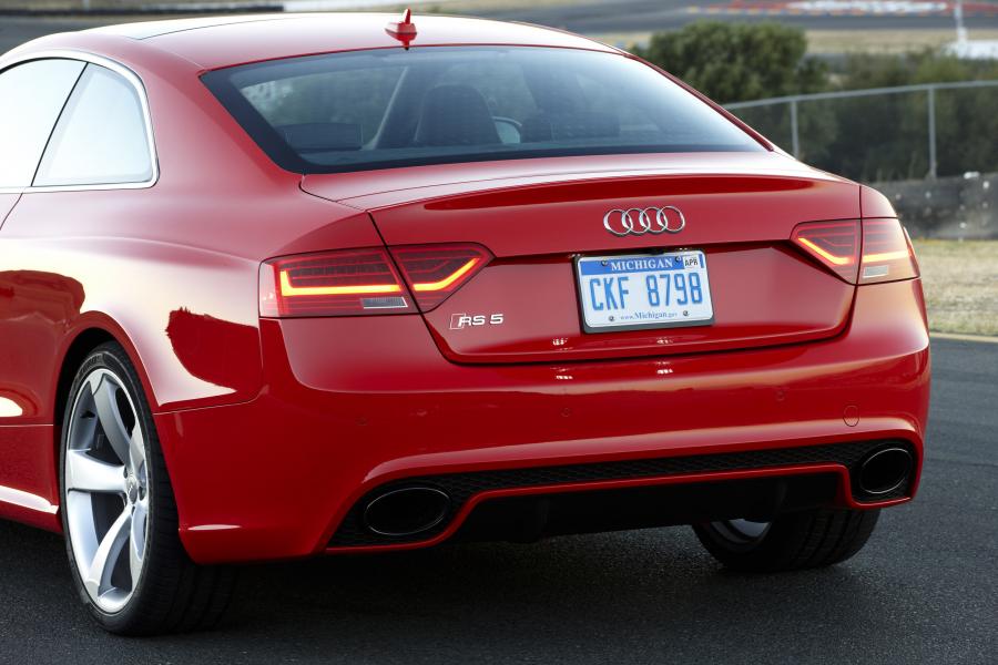 Детали экстерьера Audi RS5 Coupe 2012 года  (NA) (фото 20 из 104)